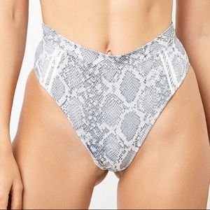 Frankie’s Bikinis “Shore” Bottom in Python (PR)